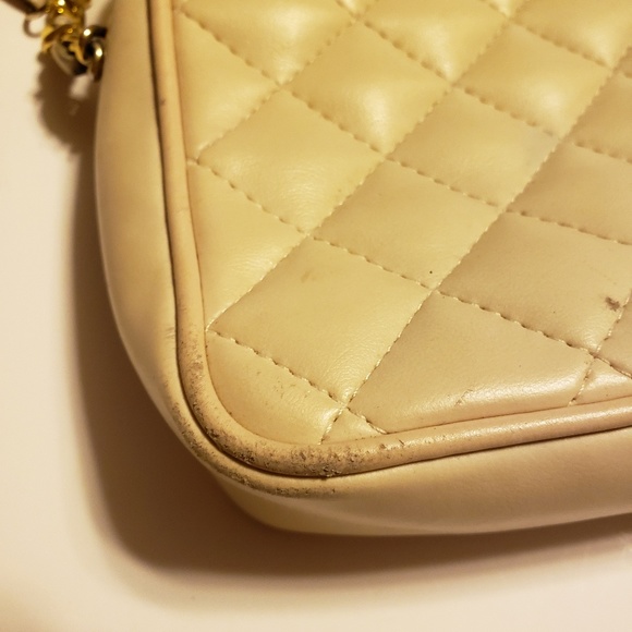 Vintage Magnum Quilted crossbody - Picture 5 of 5